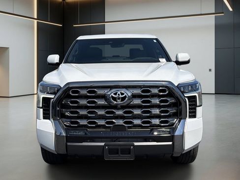 Used 2025 Toyota Tundra Platinum AWD/4WD image 9