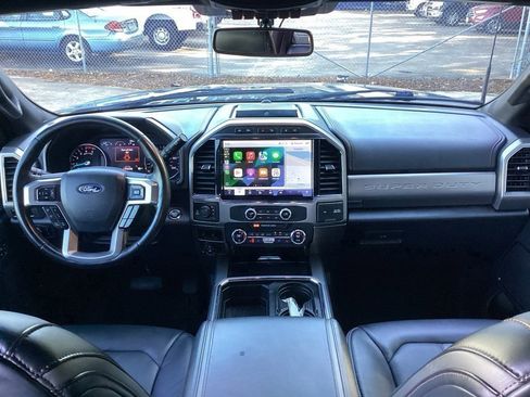 Used 2022 Ford F250 Platinum w/ FX4 Off-Road Package image 39