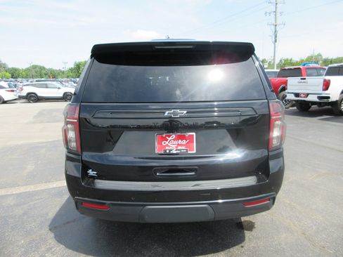 Used 2023 Chevrolet Tahoe Z71 w/ Luxury Package AWD/4WD image 7