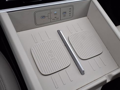 Used 2025 Hyundai Santa Fe SEL image 8