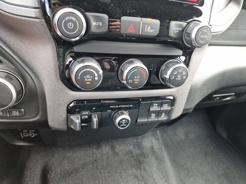 New 2026 RAM 1500 Classic Warlock AWD/4WD image 25