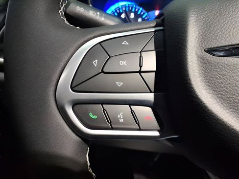 New 2026 Chrysler Pacifica Select FWD image 14