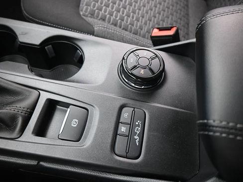 New 2025 Ford Ranger XLT w/ Equipment Group 301A High image 17