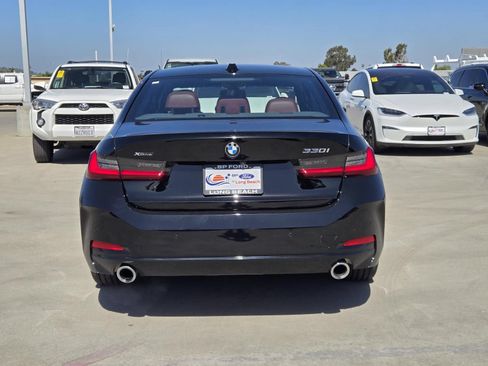 Used 2024 BMW 330i xDrive Sedan w/ Convenience Package AWD/4WD image 5