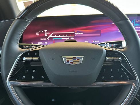 Used 2025 Cadillac Escalade Sport w/ Touring Package AWD/4WD image 22