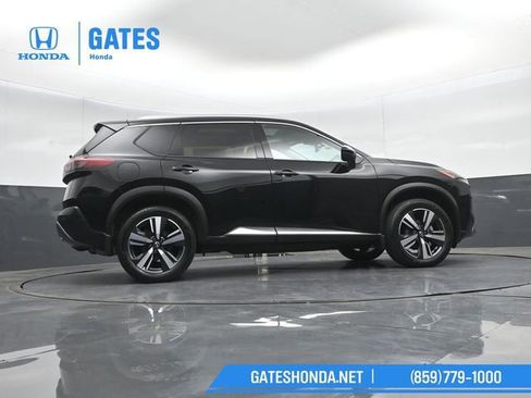 Used 2023 Nissan Rogue SL AWD/4WD image 38