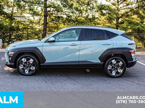 Used 2024 Hyundai Kona SEL FWD image 6