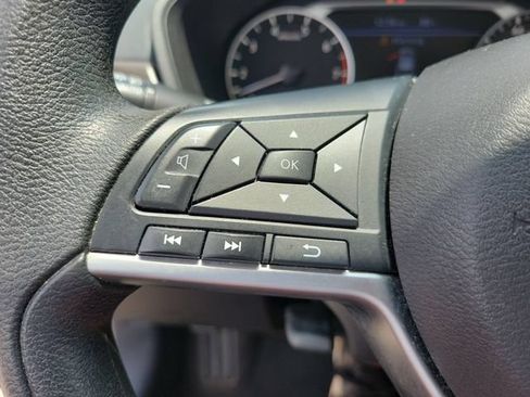 Used 2024 Nissan Altima 2.5 SV FWD image 27