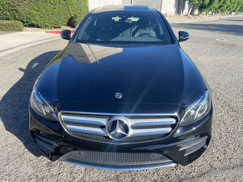 Used 2018 Mercedes-Benz E 300 image 2