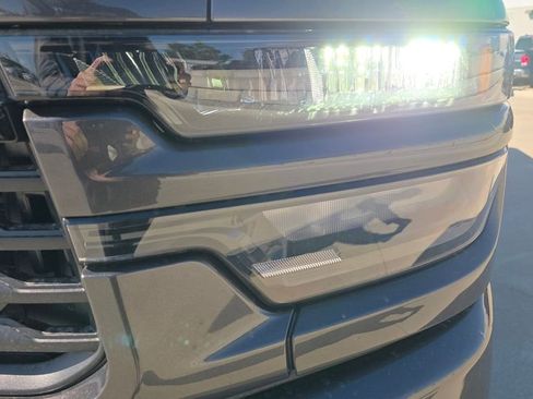 New 2026 RAM 2500 Big Horn AWD/4WD image 9