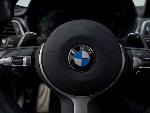 Used 2019 BMW 440i xDrive Coupe w/ M Sport Package image 41