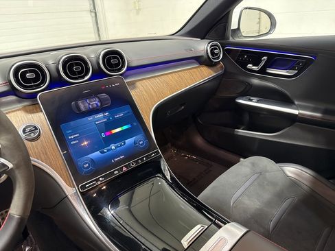 Used 2023 Mercedes-Benz C 43 AMG 4MATIC Sedan image 16