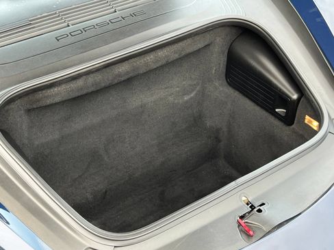 Certified 2019 Porsche 718 Boxster RWD image 36