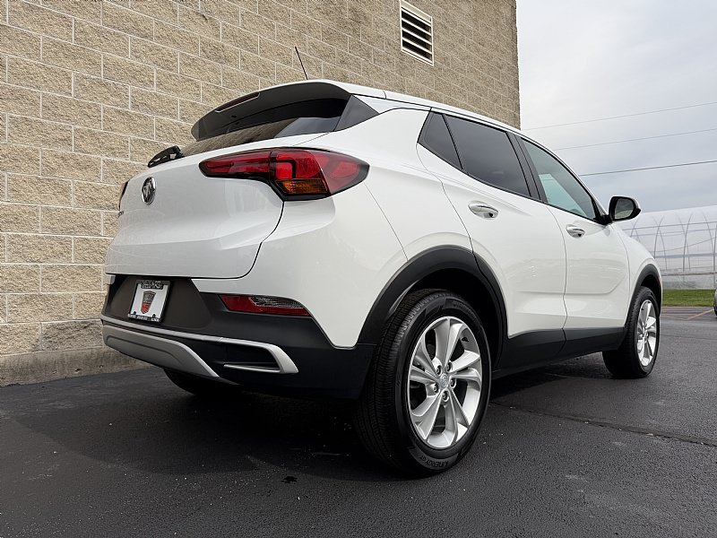 Used 2023 Buick Encore GX Preferred w/ Cold Weather Comfort Package AWD/4WD image 3