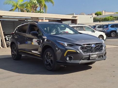 Used 2025 Subaru Crosstrek 2.5i Sport w/ Crosstrek Mirror Package AWD/4WD image 3