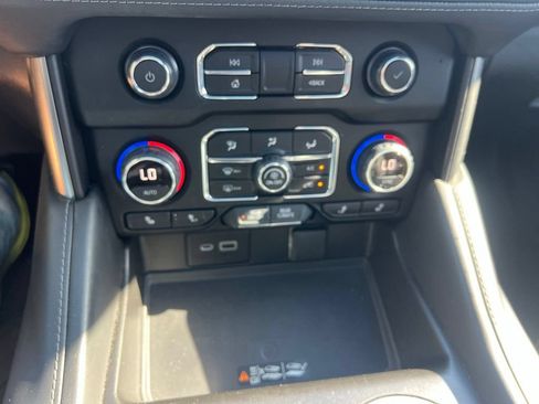 Used 2022 Chevrolet Tahoe Z71 AWD/4WD image 49