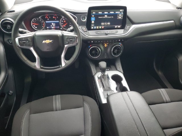 Certified 2025 Chevrolet Blazer LT w/ Convenience Package FWD image 12