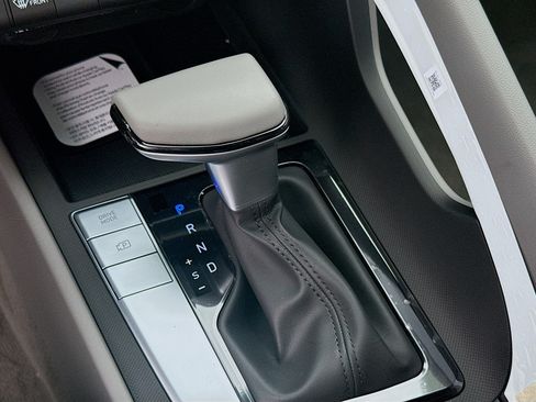 New 2026 Hyundai Elantra Sport FWD image 13