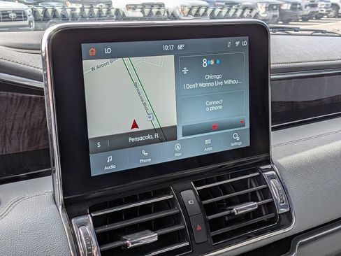 Used 2020 Lincoln Navigator Reserve w/ Luxury Package image 23