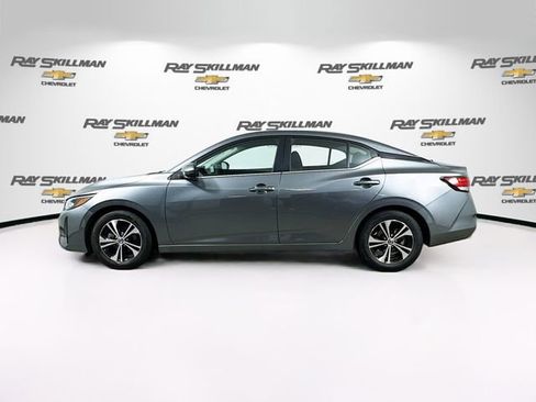 Used 2024 Nissan Sentra SV image 4