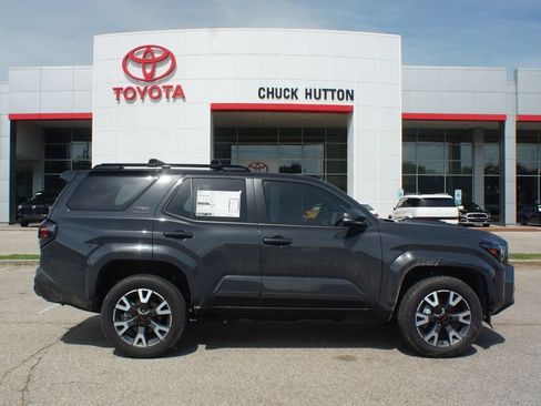 Used 2026 Toyota 4Runner TRD Sport Premium AWD/4WD image 12