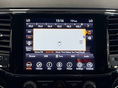 Used 2021 Jeep Grand Cherokee Limited w/ Premium Lighting Group AWD/4WD image 11
