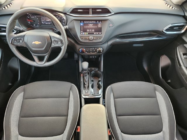 Used 2023 Chevrolet TrailBlazer LT FWD image 26