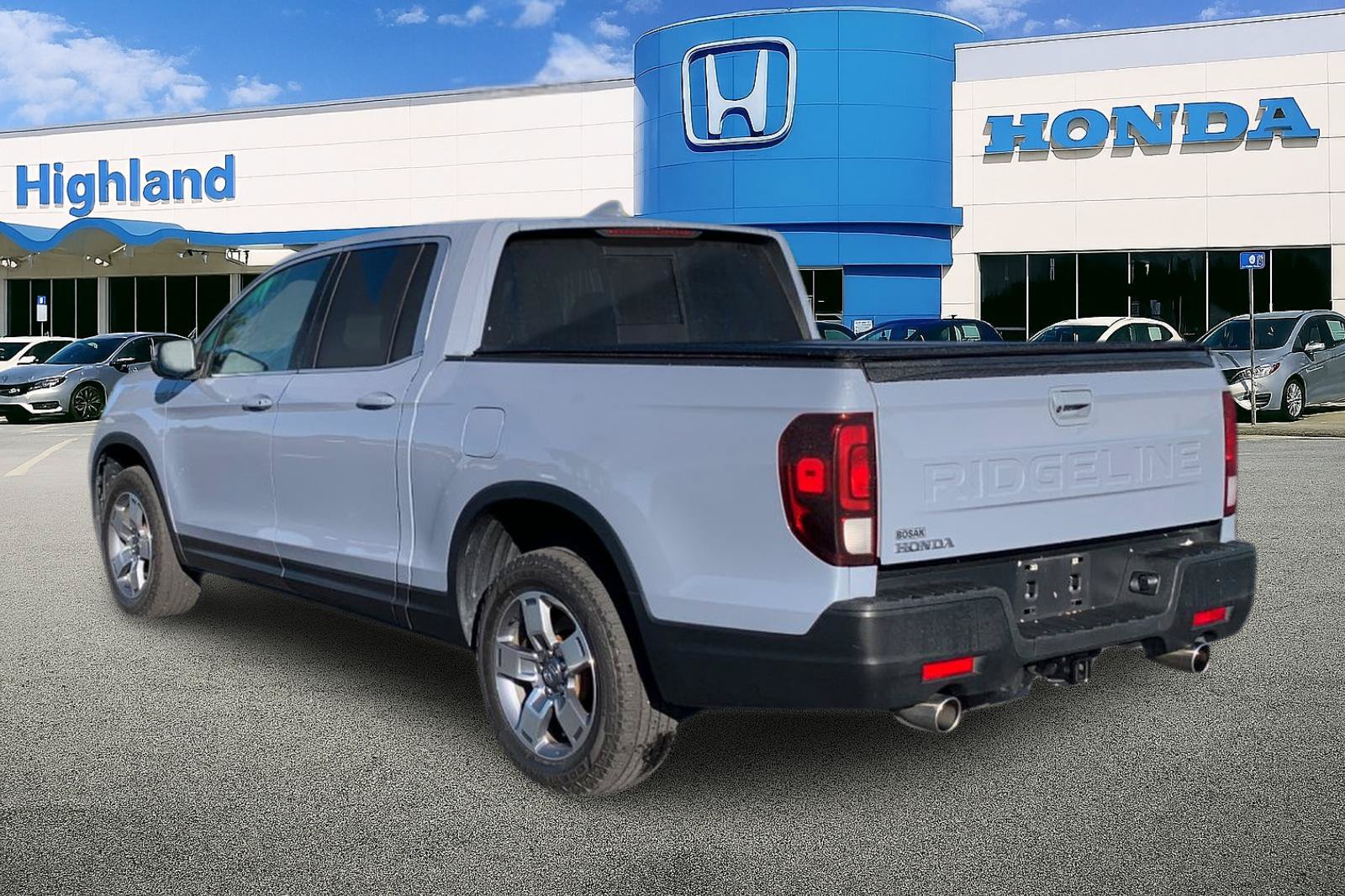 Used 2024 Honda Ridgeline RTL image 3