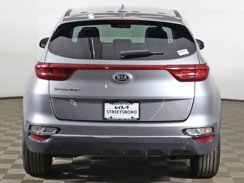 Used 2020 Kia Sportage LX w/ LX Popular Package image 9