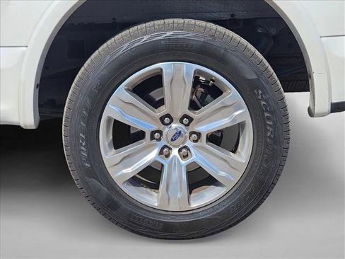 Used 2016 Ford F150 Platinum w/ Equipment Group 701A Luxury RWD image 15