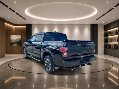 Used 2024 Nissan Titan PRO-4X w/ Pro-4x Convenience Package AWD/4WD image 5