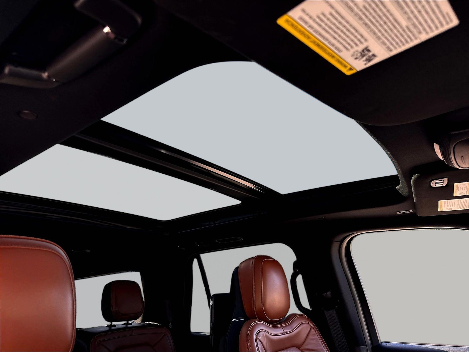Used 2019 Lincoln Navigator L Reserve AWD/4WD image 32