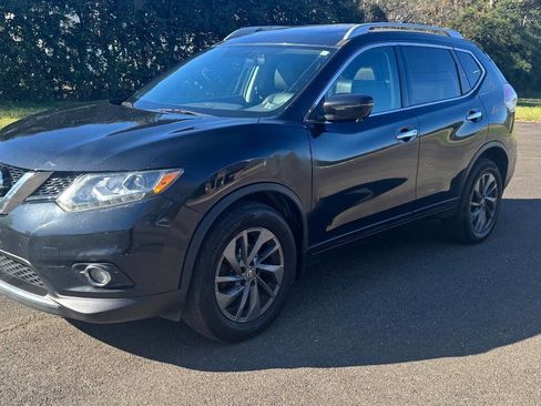 Used 2016 Nissan Rogue SL w/ SL Premium Package image 4