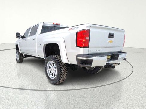 Used 2016 Chevrolet Silverado 3500 LTZ image 6