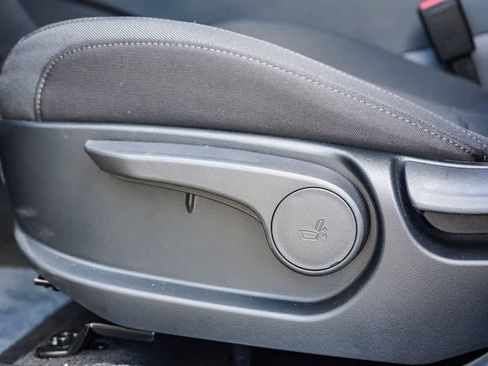 New 2026 Hyundai Tucson SE image 21