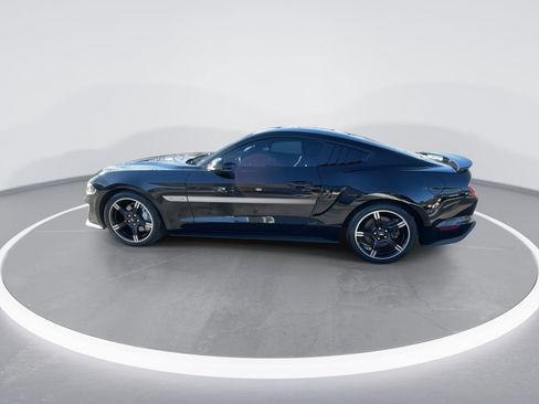 Used 2019 Ford Mustang GT Premium w/ Equipment Group 401A image 5