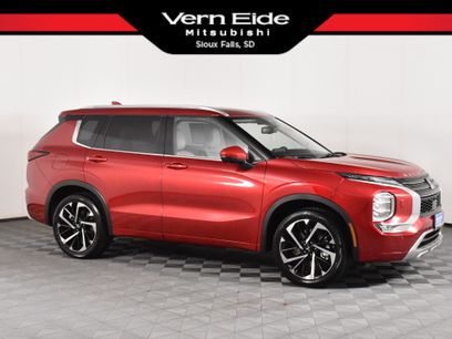 Used 2024 Mitsubishi Outlander SEL