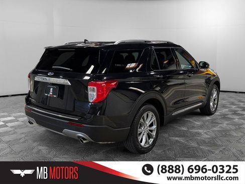 Used 2023 Ford Explorer Limited RWD image 3