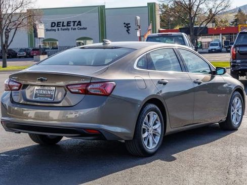 Used 2020 Chevrolet Malibu LT image 30