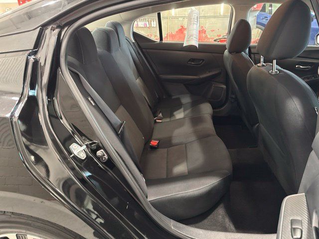 Used 2025 Nissan Sentra SV FWD image 15