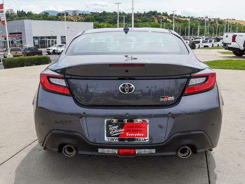 New 2026 Toyota GR86 RWD image 7