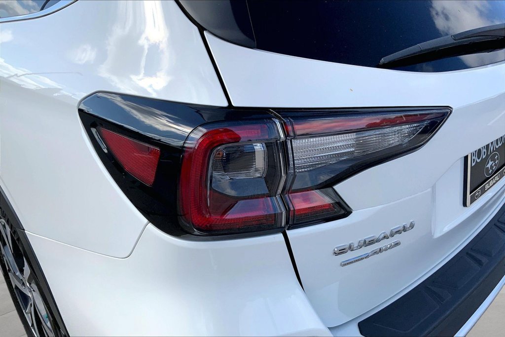 Used 2021 Subaru Outback Limited XT w/ Popular Package #2 AWD/4WD image 22
