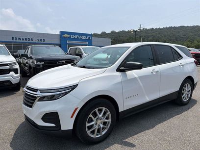 Used 2023 Chevrolet Equinox LS w/ LS Convenience Package