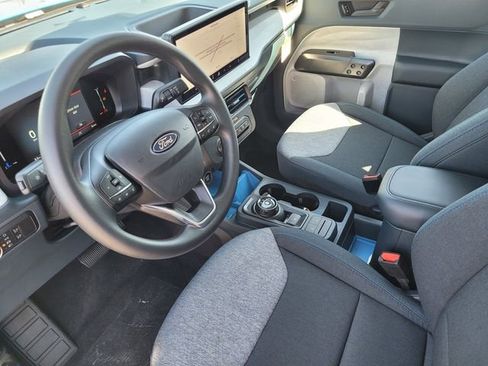 New 2026 Ford Maverick XLT image 9