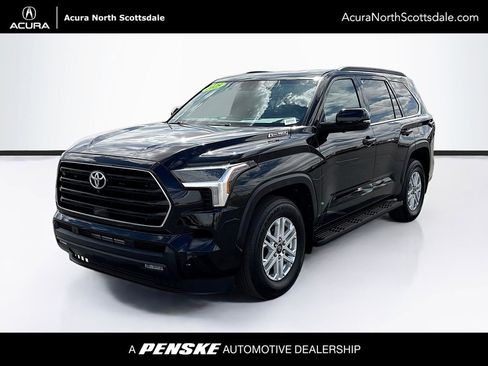 Used 2025 Toyota Sequoia SR5 AWD/4WD image 1