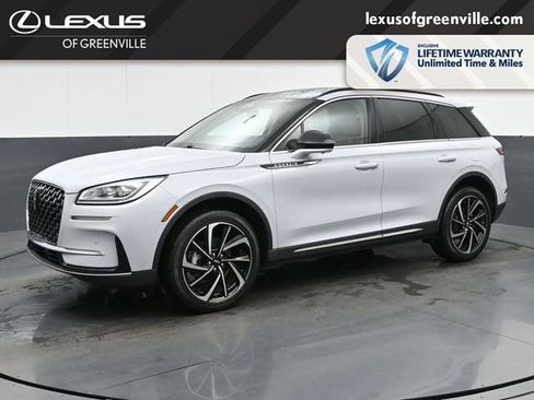 Used 2025 Lincoln Corsair Reserve FWD image 4