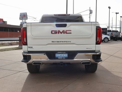 Certified 2022 GMC Sierra 1500 SLT image 6