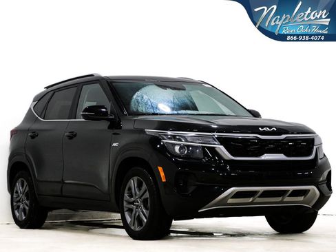 Used 2023 Kia Seltos S image 1