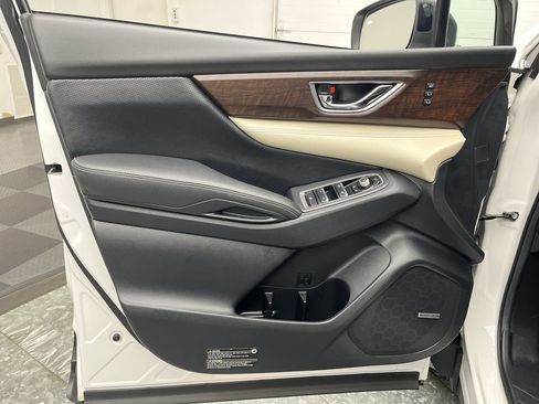 Used 2022 Subaru Ascent Touring image 8