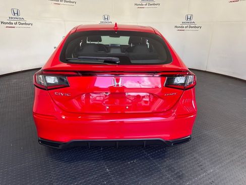 Used 2023 Honda Civic Sport image 9